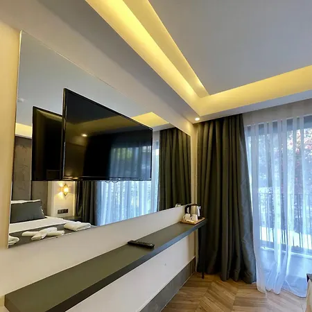 Brow Hotel
